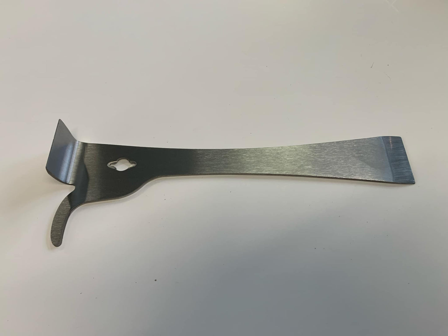 Hive Knife (thumbs up)